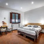 Roommo Via Dei Pilastri Giada Apartmán *