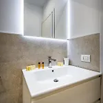 Apartmán Roommo Via Dei Pilastri Giada *