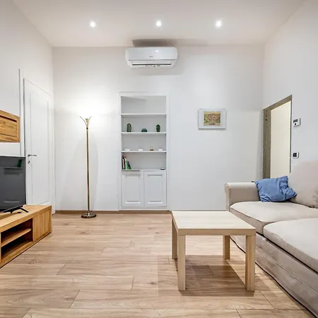 Roommo Via Dei Pilastri Giada Apartmán *